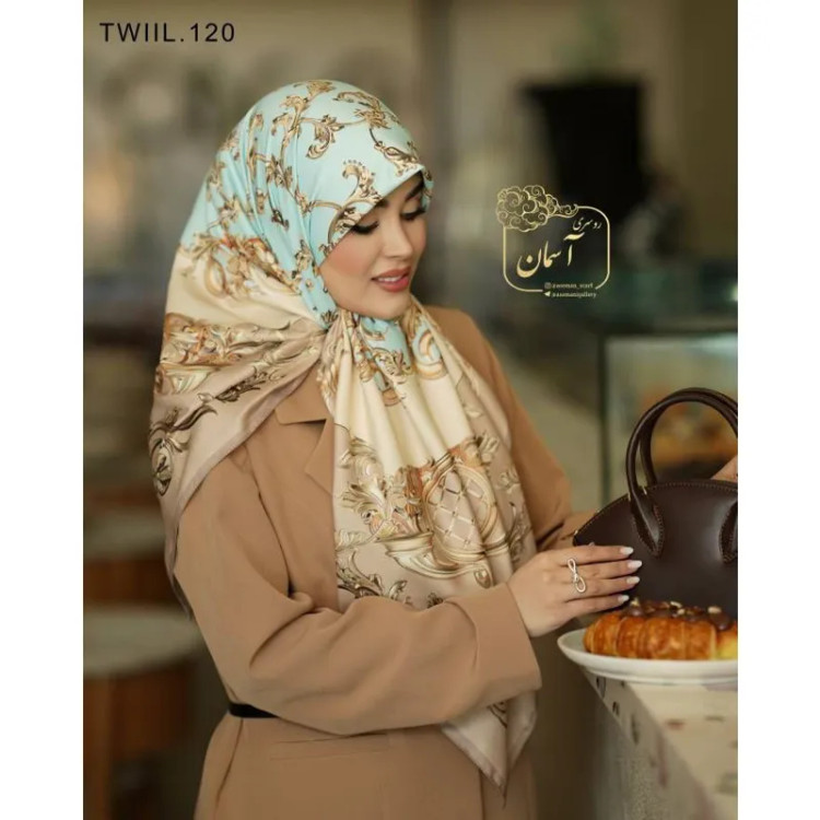 روسری ساتن ابریشم طرح رزیتا قواره 140 دور دوخت مجلسی